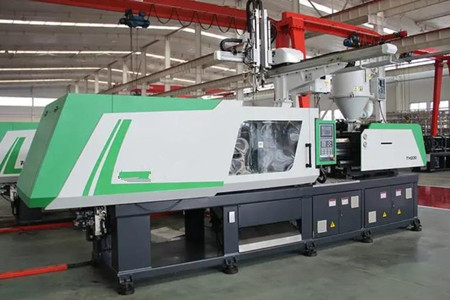 果筐注塑機(jī)大概賣多少錢一臺(tái)？幾萬(wàn)到幾十萬(wàn)不等！